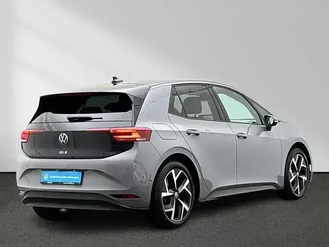 Gebraucht VW ID.3 Pro 150 kW (204 PS) 2024 Grau Kleinwagen