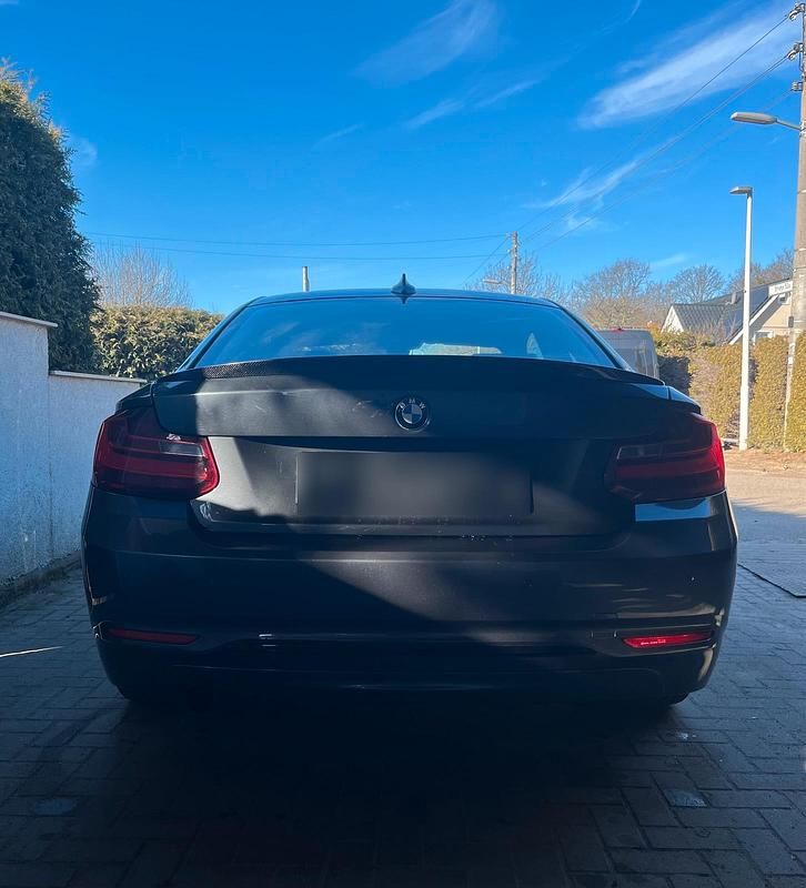 Gebraucht BMW 220 Sport Line 184 PS (135 kW) 2016 Grau Coupé