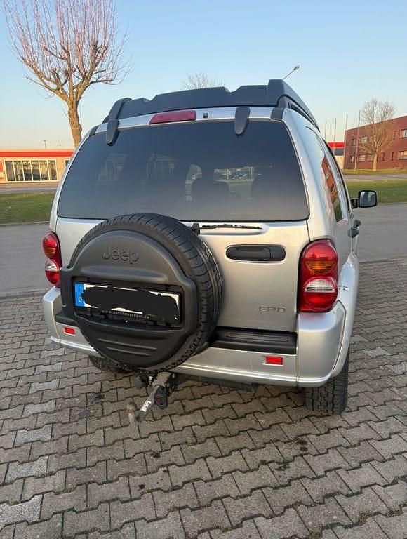 Brugt Jeep Cherokee 150 HK (110 kW) 2003 Sølv SUV