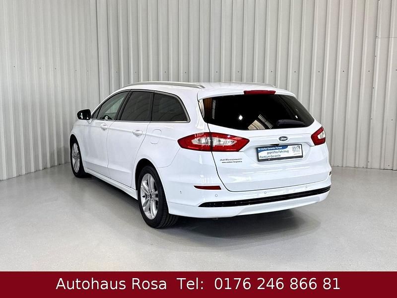 Gebraucht Ford Mondeo Titanium 150 PS (110 kW) 2015 Weiß Kombi