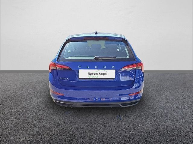 Używany Skoda Scala Cool Plus 95 KM (69 kW) 2019 Niebieski Hatchback