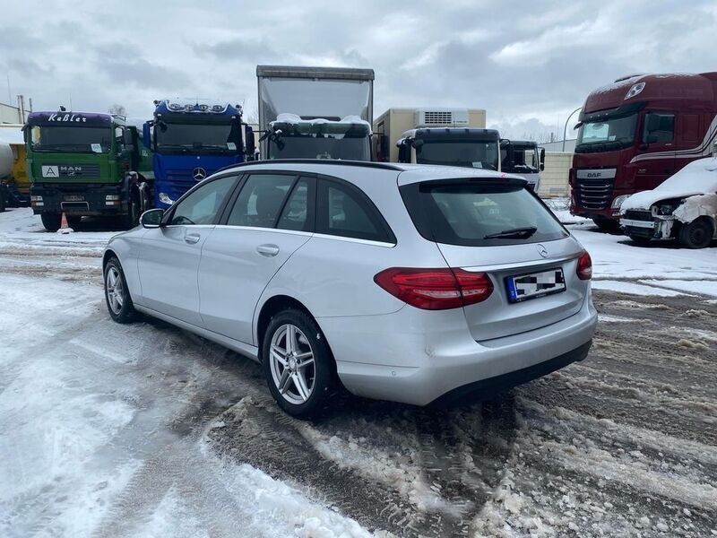 Silber Gebraucht 2015 Mercedes C200 Kombi | 9.900 € (Guter Preis) - Bild 1/4