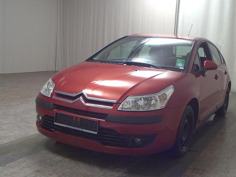 Gebraucht Citroën C4 88 PS (64 kW) 2008 Farbe luziferrot/metallic lack Limousine