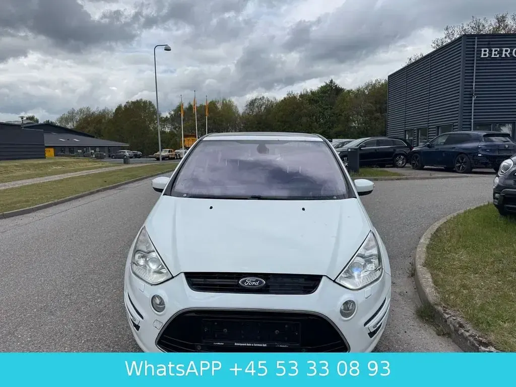 Używany Ford S-MAX S 163 KM (119 kW) 2012 Biały Minivan