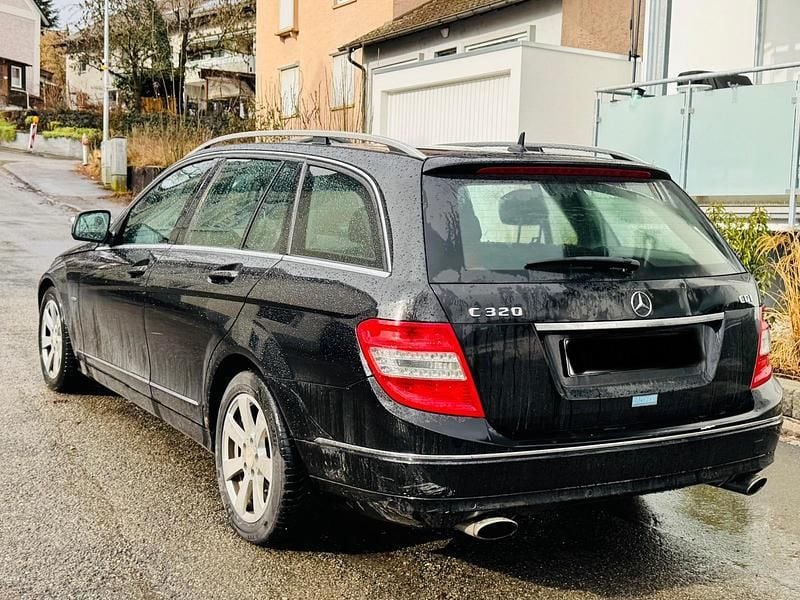 Gebraucht Mercedes C320 Avantgarde 224 PS (164 kW) 2009 Schwarz Kombi