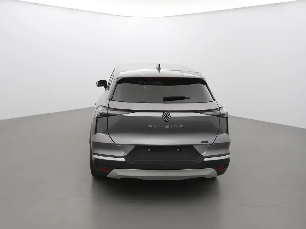 Gebraucht Renault Symbioz Iconic 95 PS (69 kW) 2025 Grau (gris cassiope) SUV