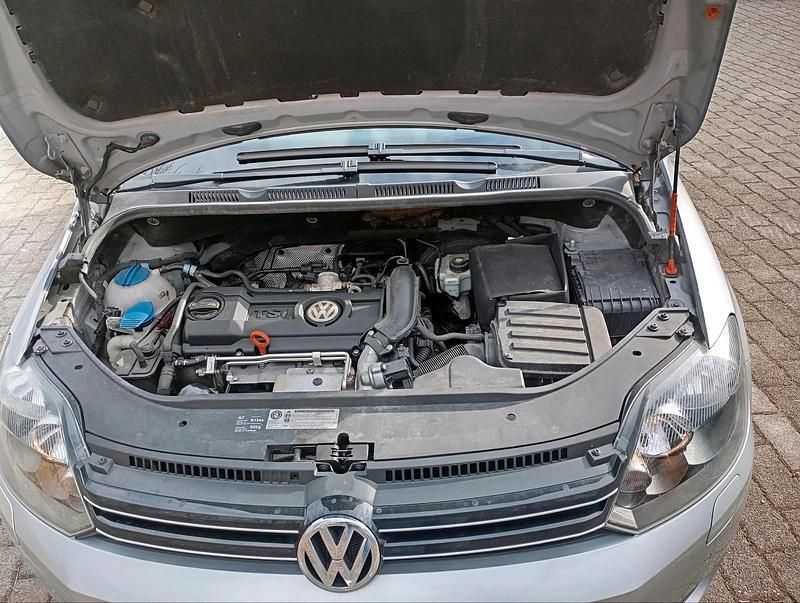 Gebraucht VW Golf Plus Cross 122 PS (89 kW) 2010 Silber Van / Kleinbus