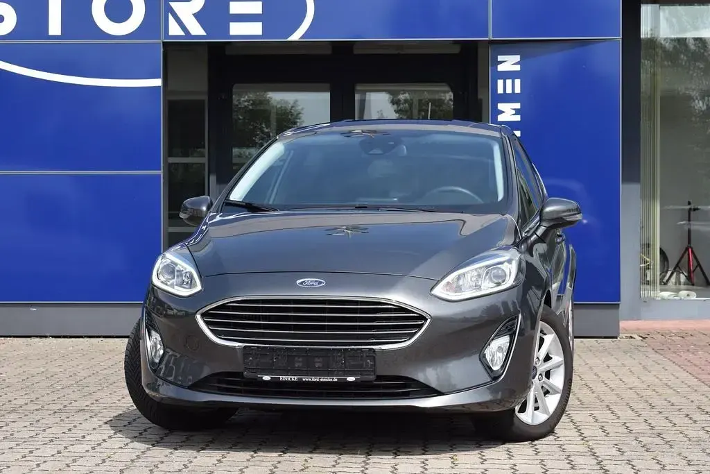 Gebraucht Ford Fiesta Titanium 101 PS (74 kW) 2019 Magneticgrau (metallic) Kleinwagen