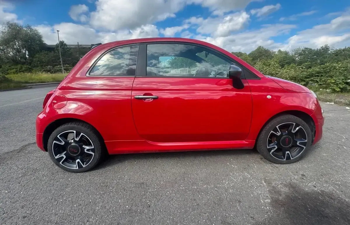 Gebraucht Fiat 500 71 PS (52 kW) 2016 Rot Cabrio