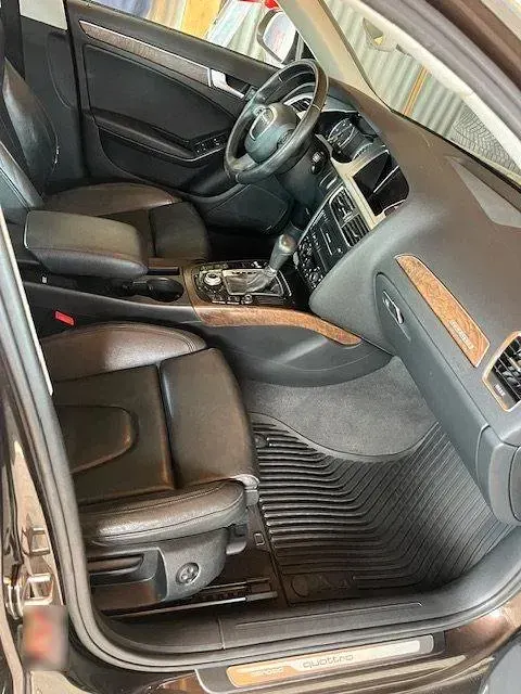 Gebraucht Audi A4 280 PS (205 kW) 2011 Braun Kombi