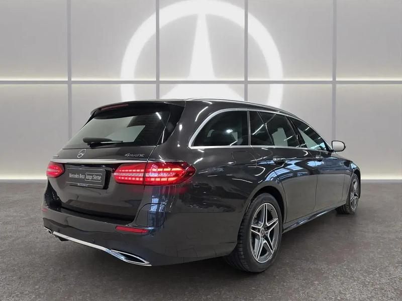 Gebraucht Mercedes E300 AMG 194 PS (142 kW) 2022 Grau Kombi