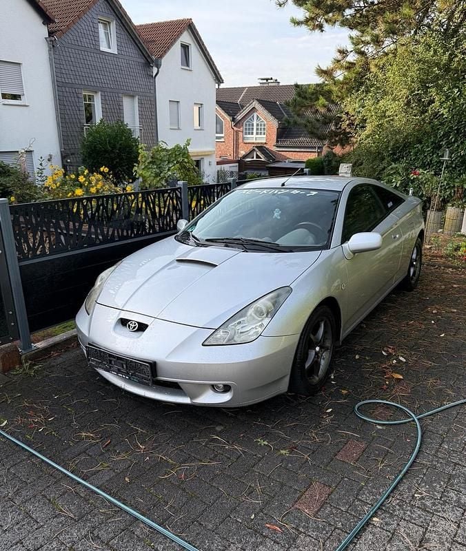 Silber Gebraucht 2000 Toyota Celica T2 Coupé | 1.888 € (Superpreis) - Bild 1/4