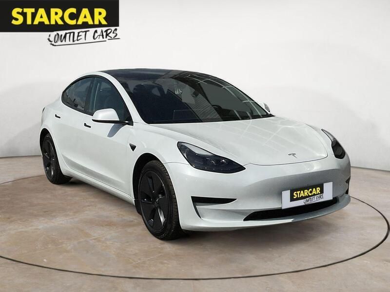 Pearl white multicoat Gebraucht 2022 Tesla Model 3 Limousine | 28.870 € (Fairer Preis) - Bild 1/4