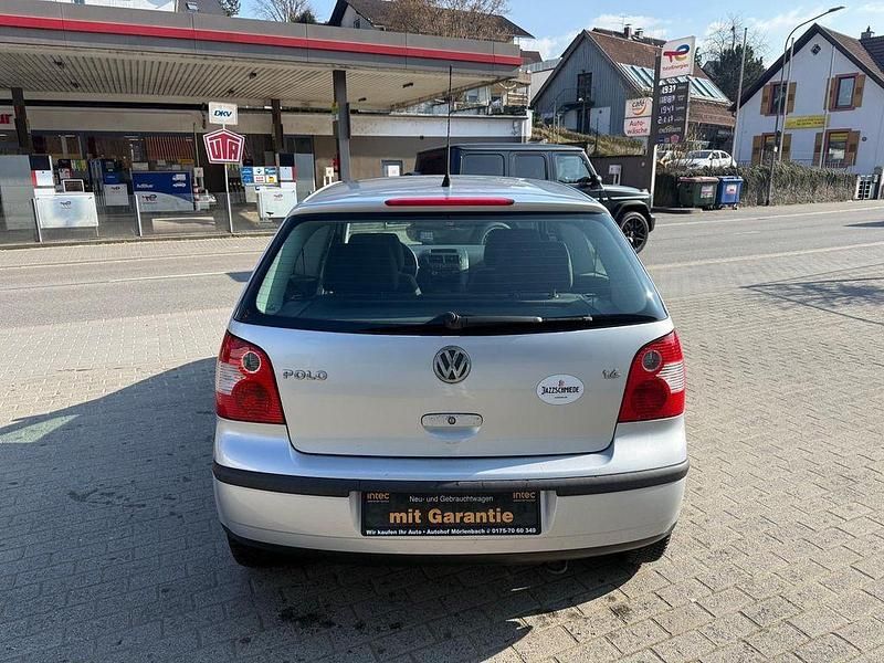 Gebraucht VW Polo 75 PS (55 kW) 2003 Silber Limousine