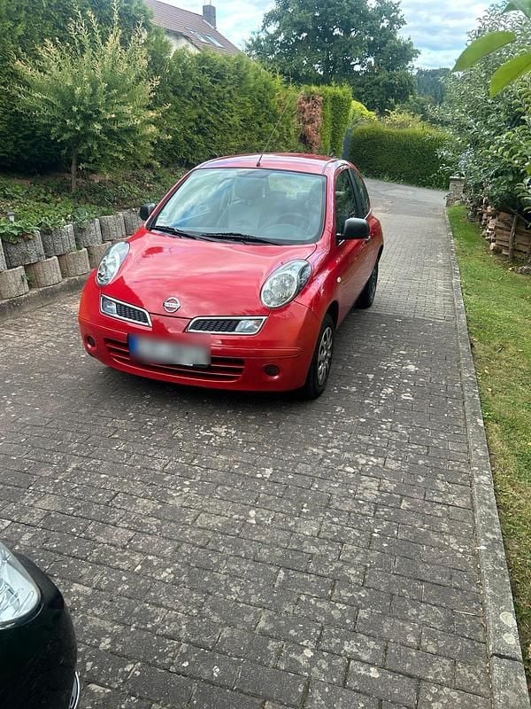 Rot Gebraucht 2009 Nissan Micra Kleinwagen | 2.050 € - Bild 1/4