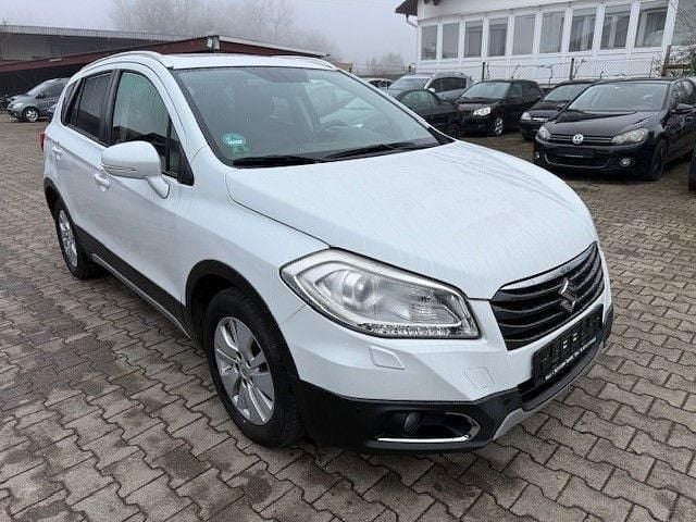 Gebraucht Suzuki SX4 S-Cross Comfort+ 120 PS (88 kW) 2015 Weiß SUV