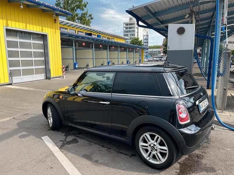 Schwarz Gebraucht 2013 Mini Cooper D Kleinwagen | 6.000 € (Guter Preis) - Bild 1/4