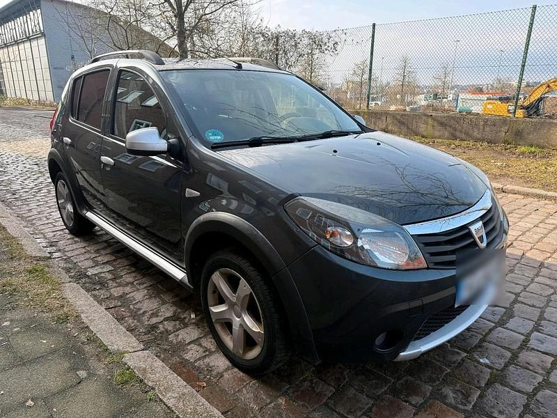 Gebraucht Dacia Sandero Stepway 80 PS (58 kW) 2012 Grau Limousine