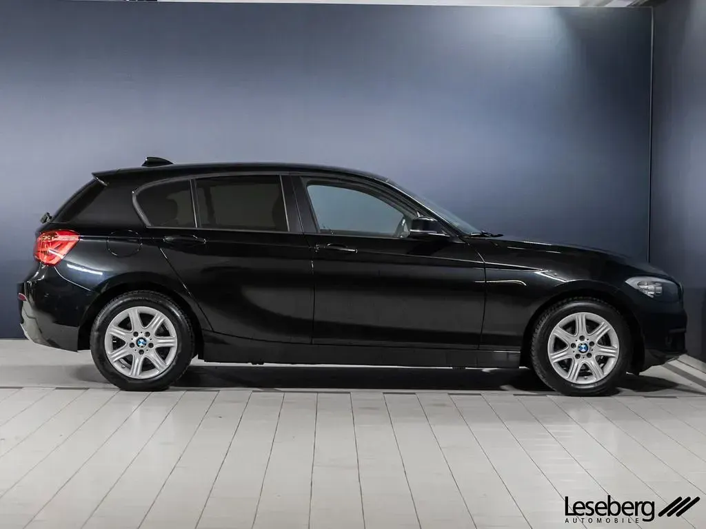 Gebraucht BMW 116 Advantage 116 PS (85 kW) 2016 Schwarz Kleinwagen