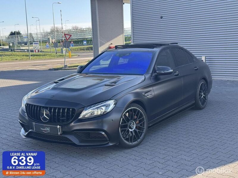 Weiß Gebraucht 2016 Mercedes C63 AMG AMG Edition 1 Limousine | 42.900 € (Fairer Preis) - Bild 1/4