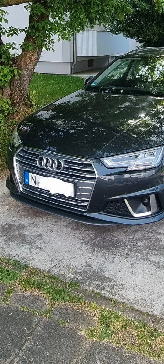 Usata Audi A4 S-Line 190 CV (139 kW) 2019 Grigio Station wagon