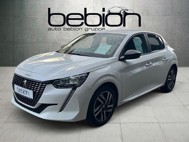 Gebraucht Peugeot 208 Active 101 PS (74 kW) 2023 Weiß Kleinwagen