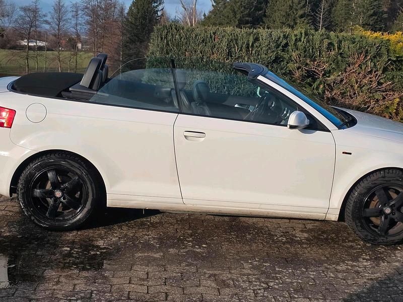Gebraucht Audi A3 Cabriolet S-Line 160 PS (117 kW) 2010 Weiß Cabrio