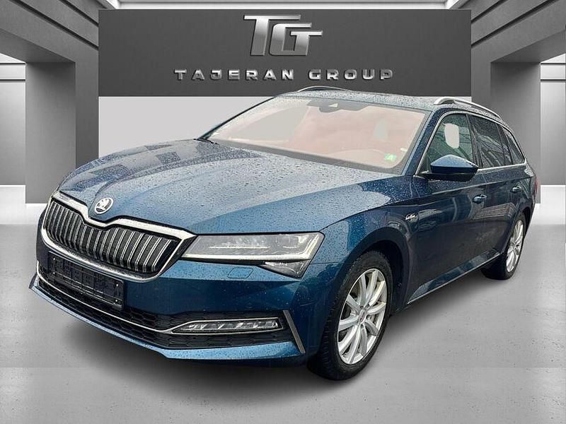 Gebraucht Skoda Superb Business Line 218 PS (160 kW) 2021 Blau Kombi