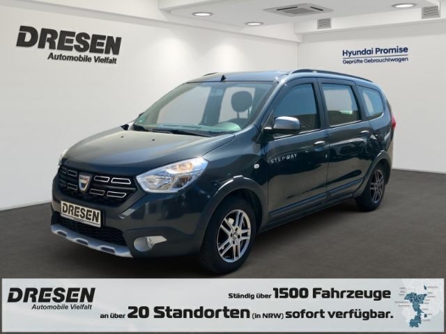 Grau Gebraucht 2019 Dacia Lodgy Stepway Van / Kleinbus | 15.490 € (Teuer) - Bild 1/4