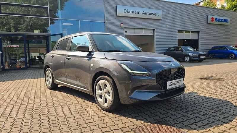 Neu Suzuki Swift Comfort 83 PS (61 kW) 2025 Mineral gray Kleinwagen