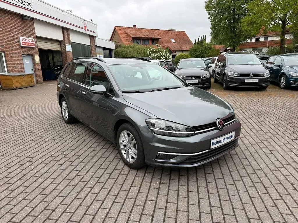 Gebraucht VW Golf VII 150 PS (110 kW) 2018 Grau Kombi