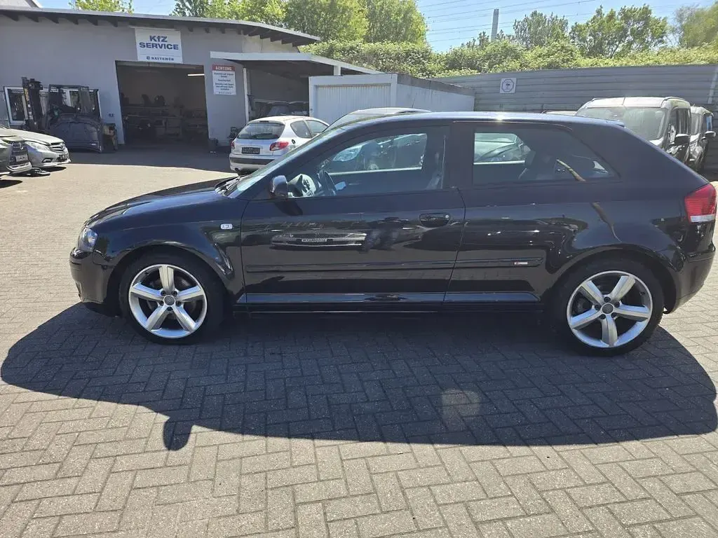 Gebraucht Audi A3 S-Line 105 PS (77 kW) 2007 Schwarz Kleinwagen