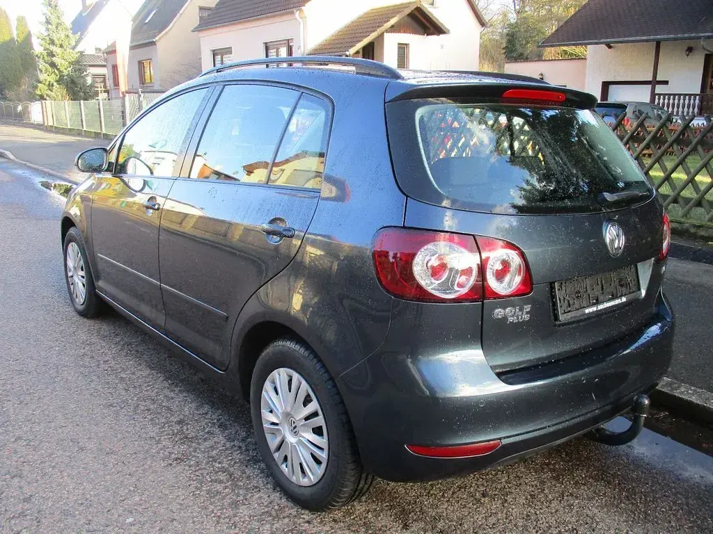 Gebraucht VW Golf Plus Cross 102 PS (75 kW) 2009 Blau Van / Kleinbus