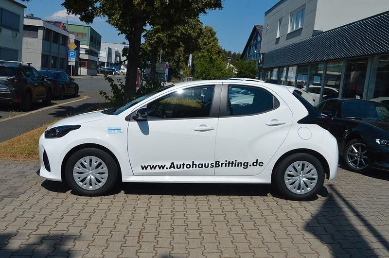 Gebraucht Mazda 2 Prime-Line 116 PS (85 kW) 2025 Weiß Limousine
