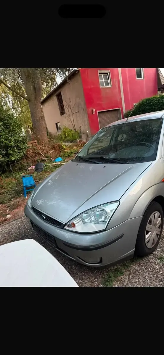 Gebraucht Ford Focus 105 PS (77 kW) 2003 Silber Kleinwagen
