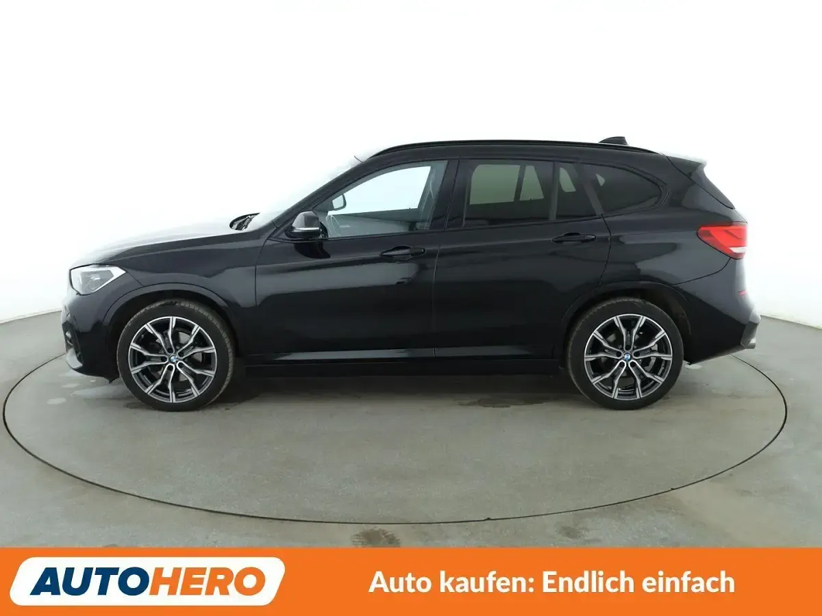 Gebraucht BMW X1 M Sport 150 PS (110 kW) 2022 Saphirschwarz SUV