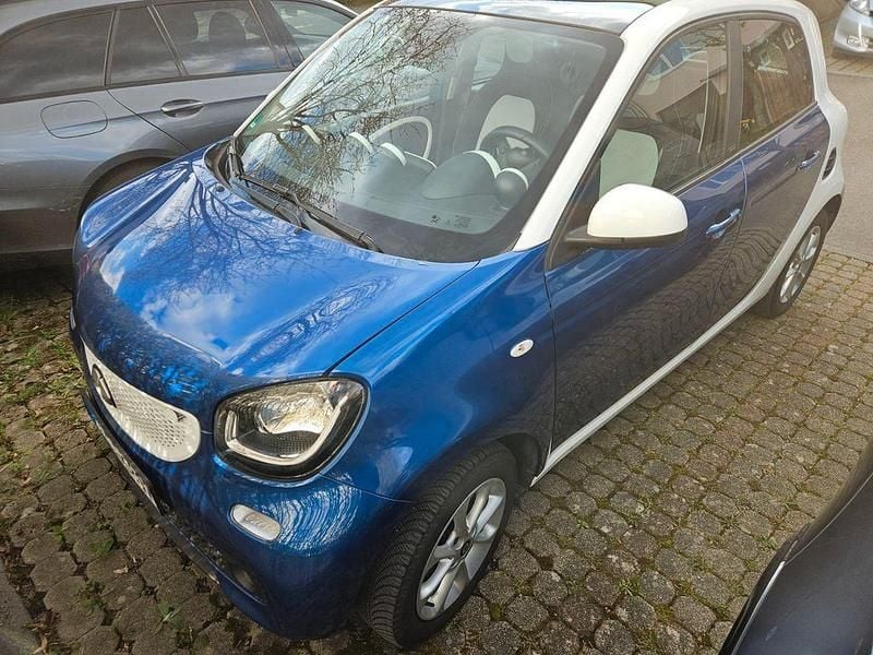 Gebraucht Smart ForFour 90 PS (66 kW) 2018 Blau Kleinwagen