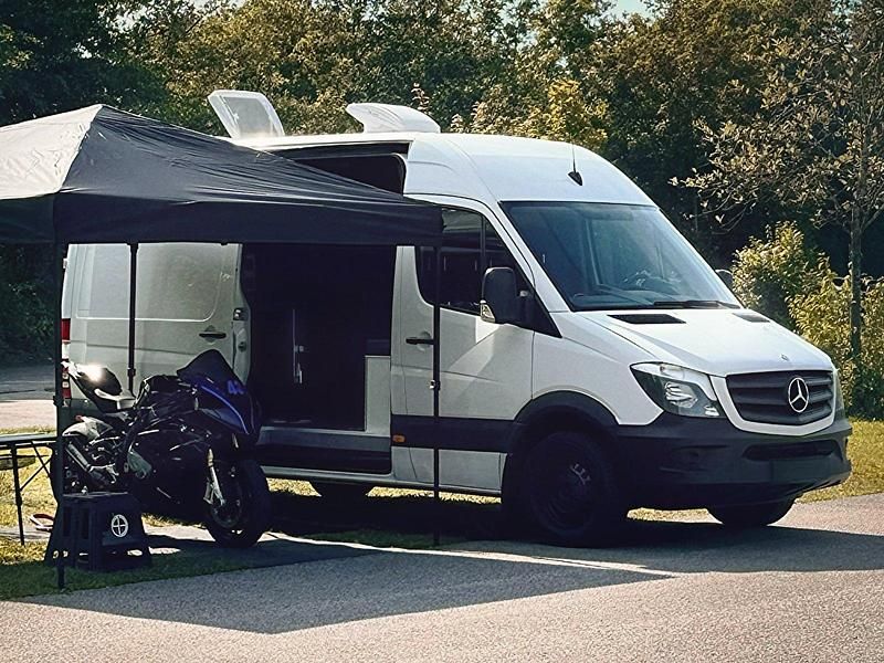 Weiß Gebraucht 2015 Mercedes Sprinter Van | 38.000 € - Bild 1/4