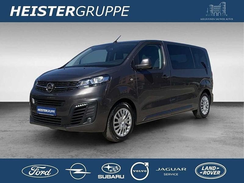 Grau (vulkan grau (metallic)) Gebraucht 2019 Opel Zafira Life Selection Van | 26.890 € (Etwas zu teuer) - Bild 1/4