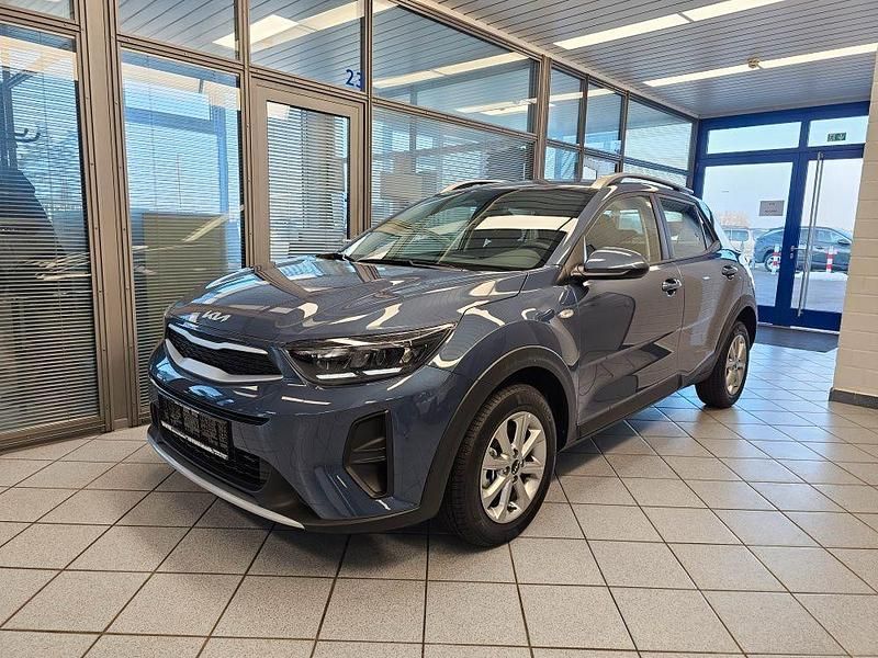 Neu Kia Stonic Vision 101 PS (74 kW) 2026 Blau SUV