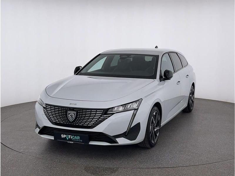 Weiß (metallic) Gebraucht 2024 Peugeot 308 Allure Kombi | 24.970 € (Superpreis) - Bild 1/4