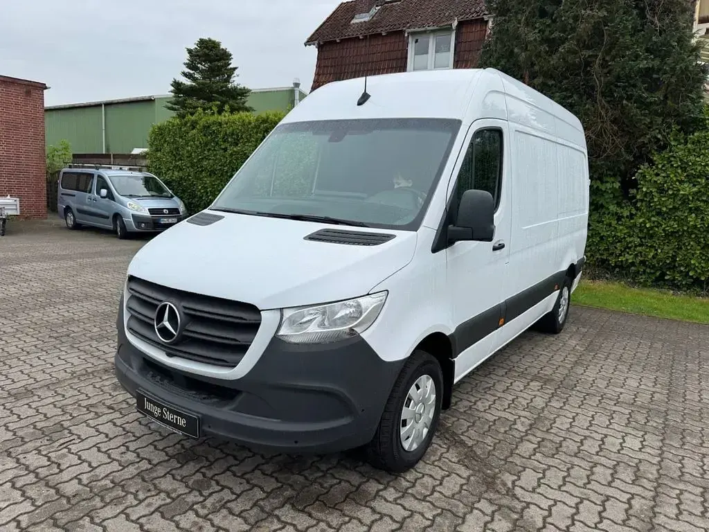 Gebraucht Mercedes Sprinter 150 PS (110 kW) 2021 Weiß Van