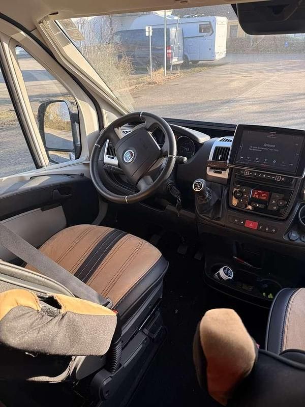 Gebraucht Fiat Ducato 131 PS (96 kW) 2019 Weiß Van