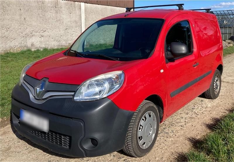 Usado Renault Kangoo 75 HP (55 kW) 2013 Vermelho Monovolume