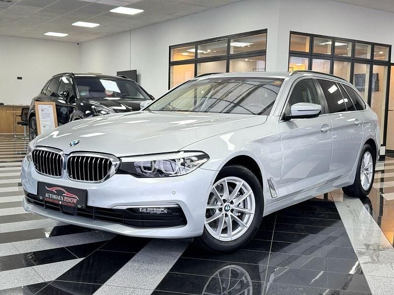 Gebraucht BMW 520 Performance 190 PS (139 kW) 2019 Silber Kombi