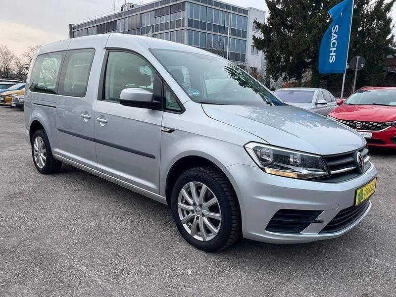 Gebraucht VW Caddy Maxi Trendline 102 PS (75 kW) 2016 Silber Van / Kleinbus