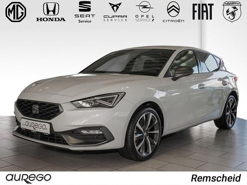 Gebraucht Seat Leon FR 150 PS (110 kW) 2023 Weiß Limousine