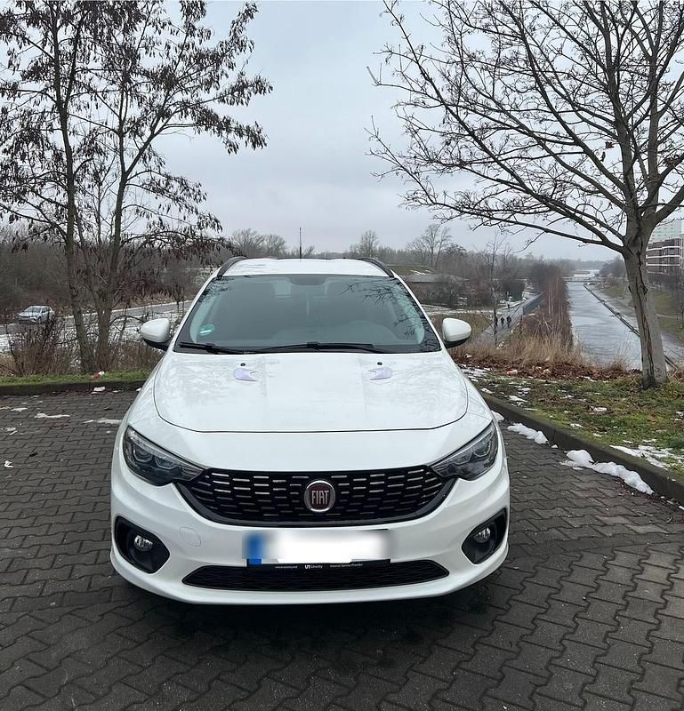 Gebraucht Fiat Tipo 120 PS (88 kW) 2017 Weiß Kombi