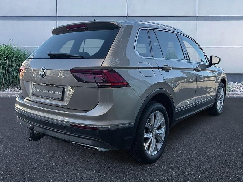 Gebraucht VW Tiguan Highline 220 PS (161 kW) 2017 Beige SUV