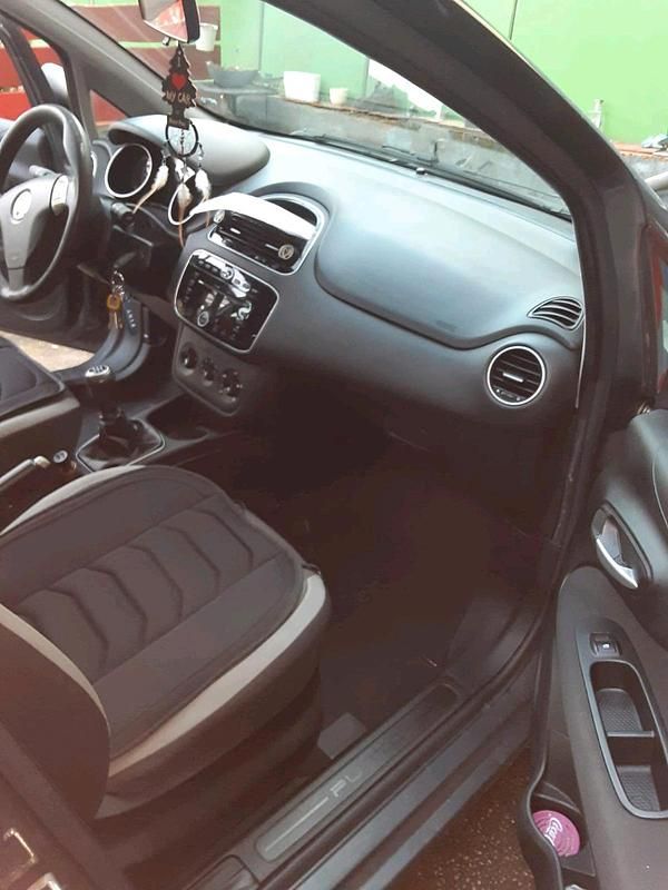 Gebraucht Fiat Punto 95 PS (69 kW) 2012 Kleinwagen